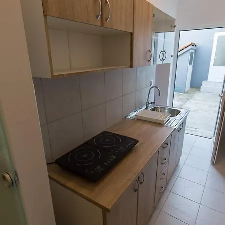 Garson Appartement Pula